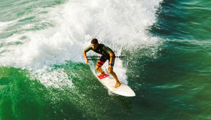 PP电子-经纪公司阿莉娅-科利尔近日与广东女篮续约 她将继续征战WCBA
